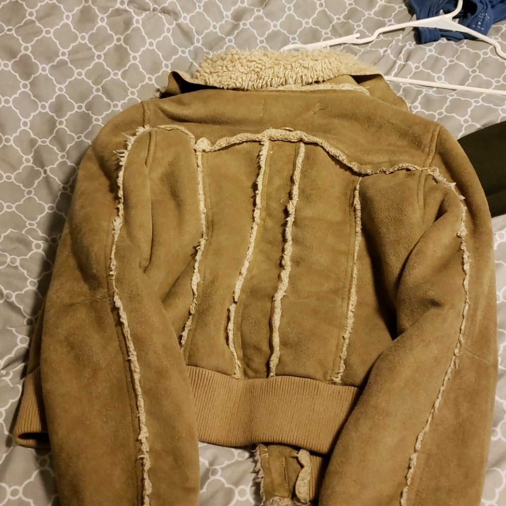 Furry Jacket - Picture 2 of 2
